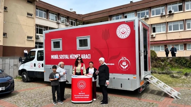 Sinop'ta "Mobil Sosyal Hizmet Aracı" sahada