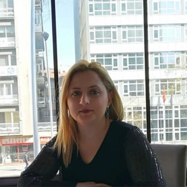 Gülhan'ı altınları için öldüren komşuya ağırlaştırılmış müebbet, eşine bera...