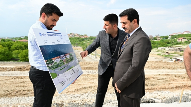 Başkan Taşkın Çarşıbaşı Yenileme Alanı'nda incelemelerde bulundu