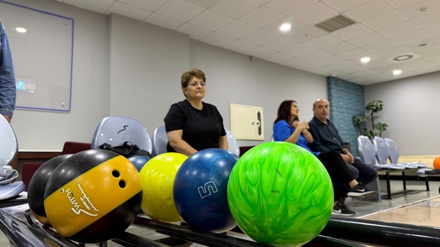 Çorum'da anneler bowling etkinliğinde buluşturdu