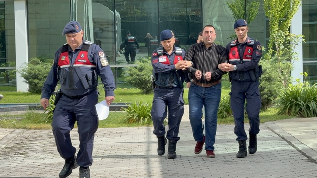 Babasını 8 kurşunla öldüren şahıs: "Çok pişmanım, kimse babasını öldürmek istemez, Allah bu acıyı kimseye yaşatmasın"