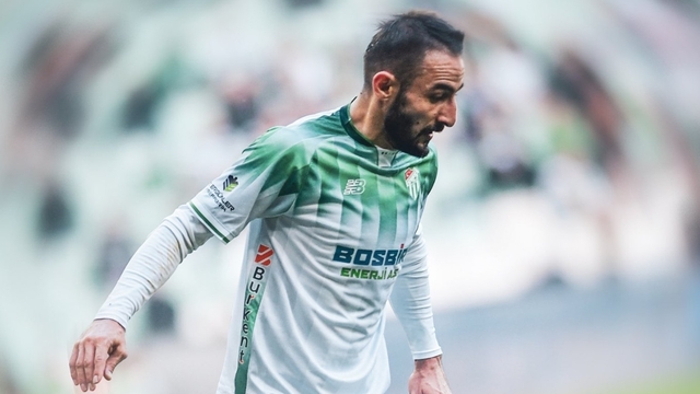 Bursaspor'da ayrılık rüzgarı sürüyor: Hamza Gür'e veda