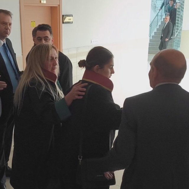 Kars'ta 'Aynalı Köşk' davasının duruşmasında gerginlik