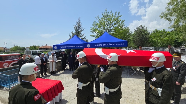 Şehidin Tokat'taki kabri ailesinin isteği üzerine İstanbul'a nakledilecek
