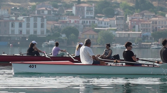 2026 Deniz Küreği Endurance ve Beach Sprint Türkiye Kupası heyecanı Ayvalık'ta başlıyor
40 takım ve 700 sporcu, dört gün boyunca Sarımsaklı'nın mavi sularında kürek çekecek