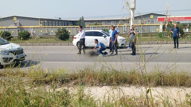 Manisa'da yolcu otobüsünün çarptığı yaya kurtarılamadı