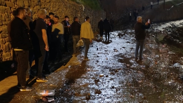 Şırnak'ta dere taştı, köylüler evlerini boşalttı