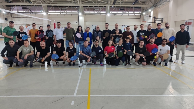 Dezenformasyona karşı pickleball
