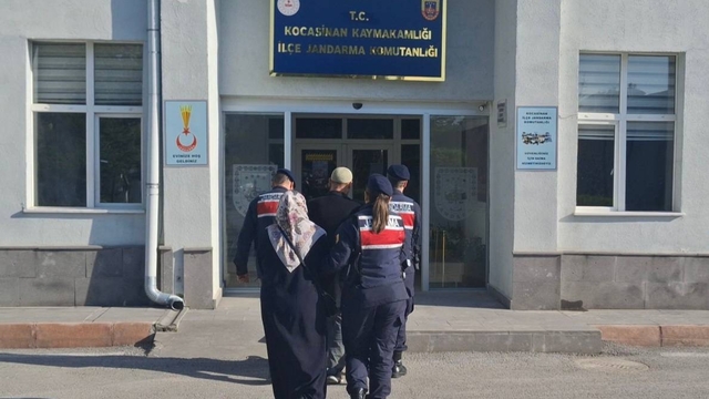 Kayseri'de terör örgütü DEAŞ operasyonunda 2 zanlı yakalandı