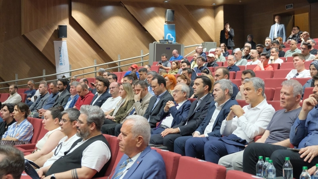 Balıkesir'de "Yapay Zekanın İş Hayatına Etkileri" programı düzenlendi