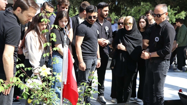 Soma'daki maden şehitleri dualarla anıldı