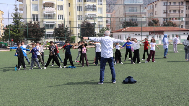 Amasya'da öğrenciler için spor etkinliği düzenlendi
