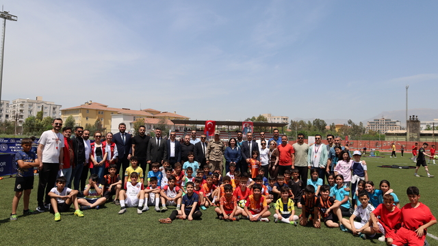 Silopi'de Futbol Şenliği düzenlendi