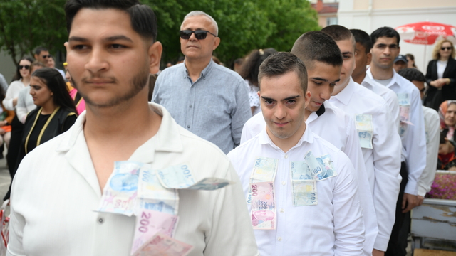 Edirne'de engelli öğrenciler için temsili asker uğurlama töreni düzenlendi