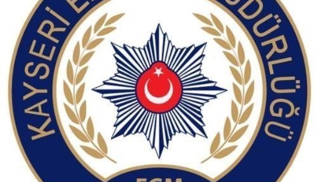 Kayseri merkezli 19 ilde yasa dışı bahis operasyonu: 115 gözaltı
8 milyar 600 milyon TL'lik işlem hacmi olan hesaplara el konuldu