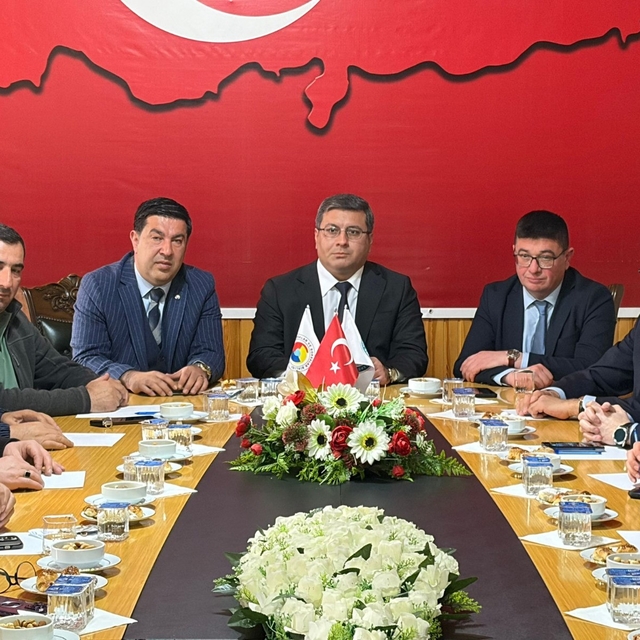 Kars TSO'da kritik zirve: Gündemde yatırım, ticaret ve Kars-Bakü uçuşları v...