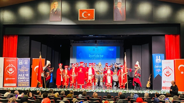 Erzurum'da "Sevgi Varsa Engel Yoktur" programında buluştular