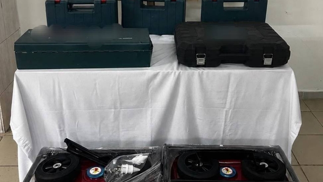 Gümrük kaçağı malzemeleri piyasaya sürmeye hazırlanan şüpheli yakalandı