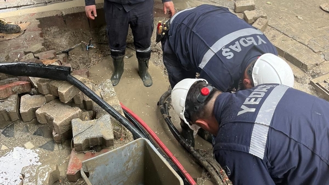 Selin vurduğu Havza'da elektrik dağıtım şirketinin çalışmaları kesintisiz devam ediyor