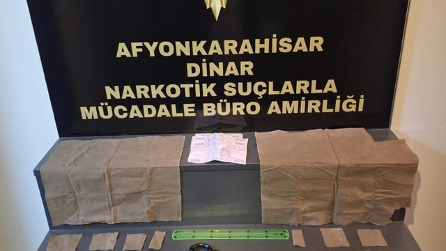 Peçeteye emdirilmiş uyuşturucuyla yakalanan şahıs tutuklandı