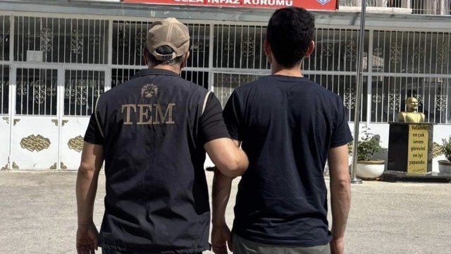 Gaziantep'te 6 yıl hapis cezasıyla aranan FETÖ firarisi yakalandı