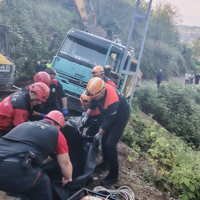 Rize'de kamyon kazası: 1 ölü