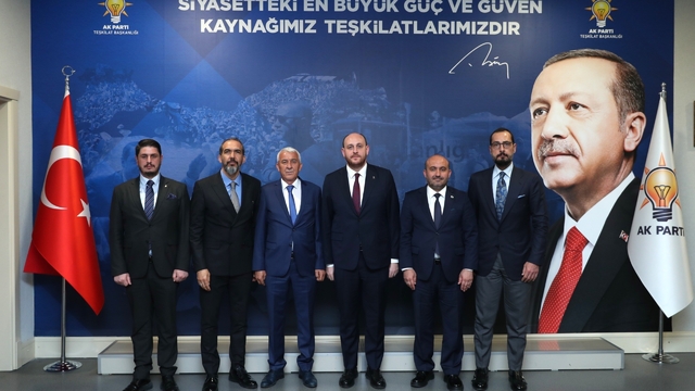 AK Parti İnönü ve Mihalgazi ilçe başkanları değişti