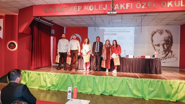 Gaziantep Kolej Vakfı '15. Kariyer Günleri'ne yoğun ilgi