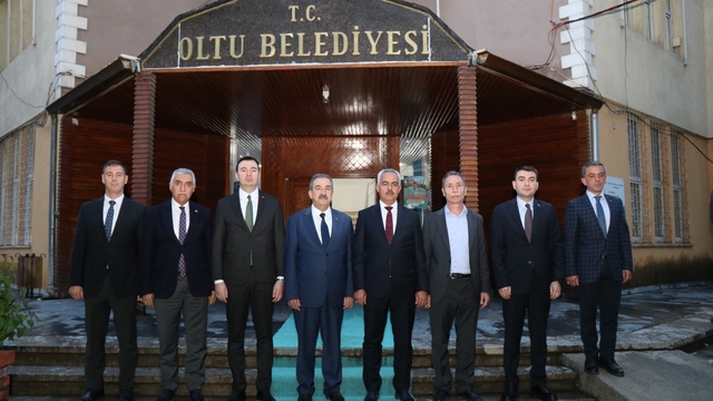 Akyel, memleketi Erzurum'da