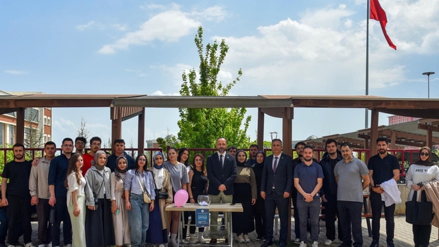 BŞEÜ'de 'Engelsiz Farkındalık Standı' kuruldu