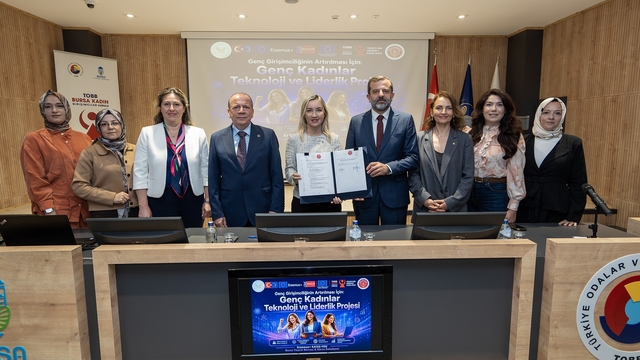 Bursa Ticaret Borsası ile Gürsu Belediyesi genç kadın girişimciler için güçlerini birleştirdi
Genç kadınlar teknoloji ve liderlik yolculuğuna Bursa'dan başlıyor
