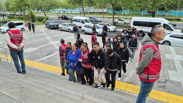 Tekirdağ'da şafak operasyonu: 20 şüpheli gözaltında