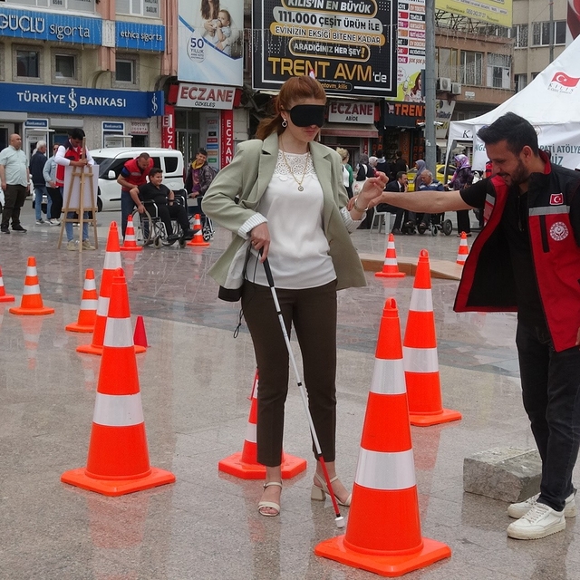 Kilis'te "Engel Tanımayan Empati Atölyesi" etkinliği düzenlendi