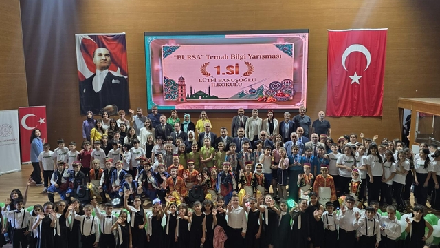 Bursa'nın fethinin 700. yılı kapsamında kentin kültürel mirası ve tarihi değerleri sahnelendi