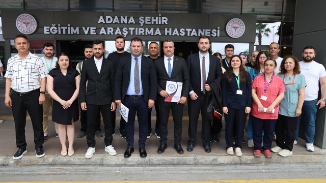 Sağlıkta sahte imza iddiasını Genç Sağlık Sendikası yargıya taşıdı
Genç Sağlık Sendikası Genel Başkan Yardımcısı Dinçer İlboğa:
"Hukuksuzluğun sorumluları hukuk önünde hesap verecek"
"Hakkımızın yenmesine asla sessiz kalmayacağız"