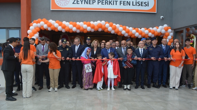Ayvalık'ta fen lisesi özlemi sona erdi