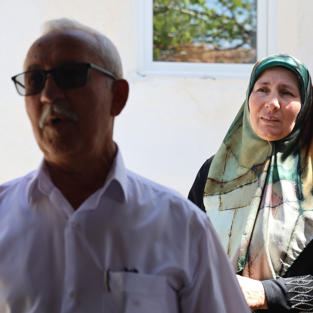 Eşine böbreğini verdi, sevgileri örnek gösterildi
Elibol çifti Kırşehir'de...