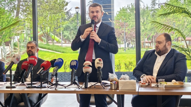 Karabük Belediye Başkanı Çetinkaya basın mensuplarıyla buluştu