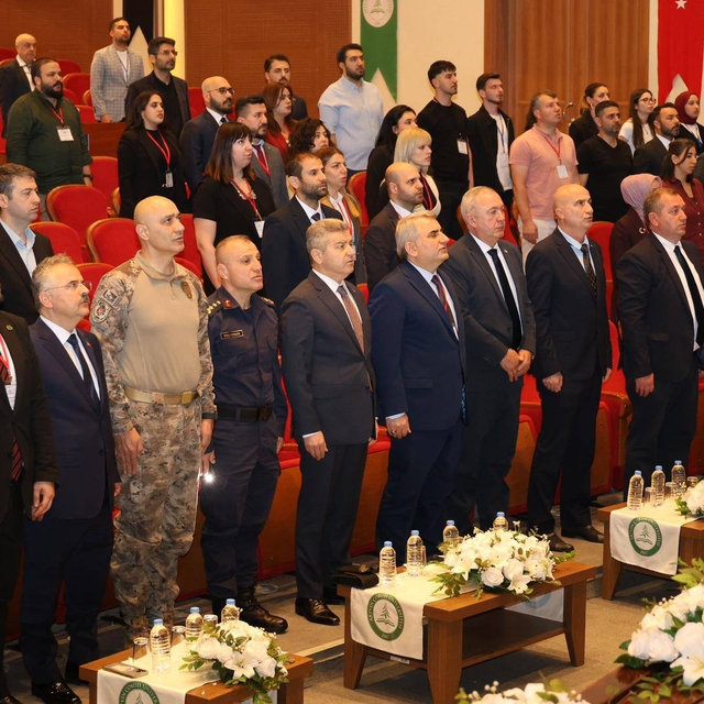 Artvin'de "3. Uluslararası Ekoloji, Ekonomi ve Bölgesel Kalkınma Kongresi"...