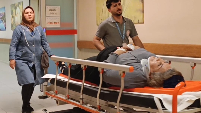 Balkondan düşen kadın ağır yaralandı