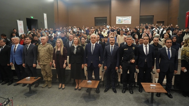 Muş'ta "Engelliler Haftası" etkinlikleri renkli görüntülere sahne oldu