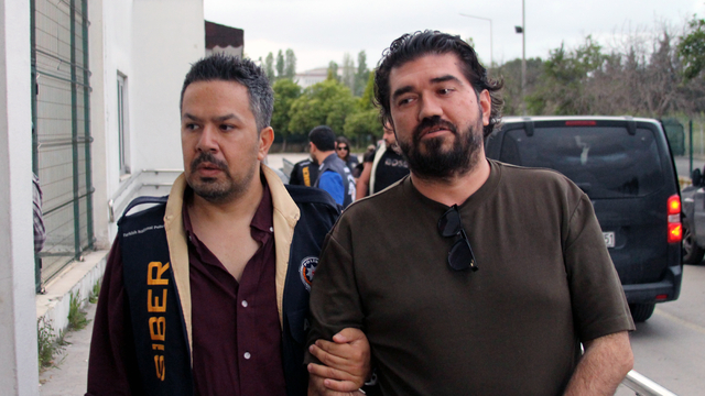 Adana merkezli yasa dışı bahis operasyonu: Rasim Ozan Kütahyalı dahil, 128 gözaltı (2)