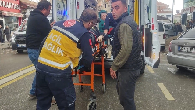 Sivas'ta asansör boşluğuna düşen kadın yaralandı