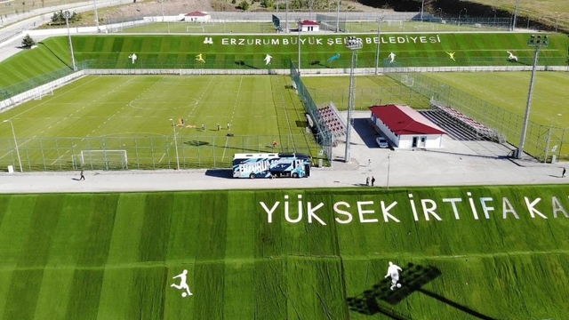 Erzurum'da kamp yapan iki takım kupa finalinde karşılaşacak