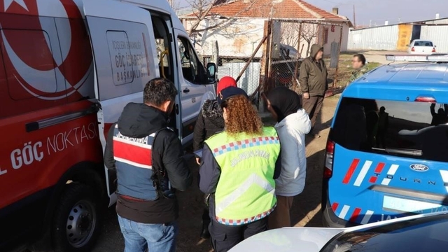 Düzce'de 6 düzensiz göçmen yakalandı