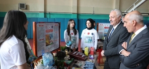 Bayburt'ta öğrencilerin bilim projeleri sergilenmeye devam ediyor