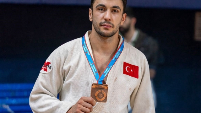 OMÜ'lü milli sporcu iki branşta Türkiye derecesi elde etti