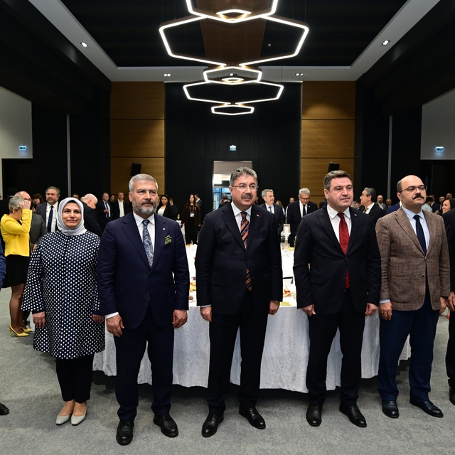 Vali Yılmaz Eskişehir Sempozyumu Gala Yemeği'ne katıldı