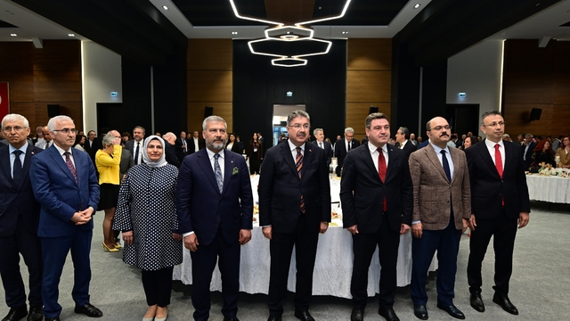 Vali Yılmaz Eskişehir Sempozyumu Gala Yemeği'ne katıldı