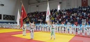 Karaman'da Minikler Türkiye Judo Şampiyonası heyecanı başladı